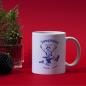 Preview: Weiße Keramiktasse mit bayerischem Jungfrau Motiv im weihnachtlichen Ambiente, perfekt als Geschenk