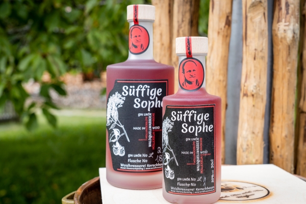"Entdecke den einzigartigen Geschmack von Süffige Sophe - Exklusiv bei Woidladinger.de!"